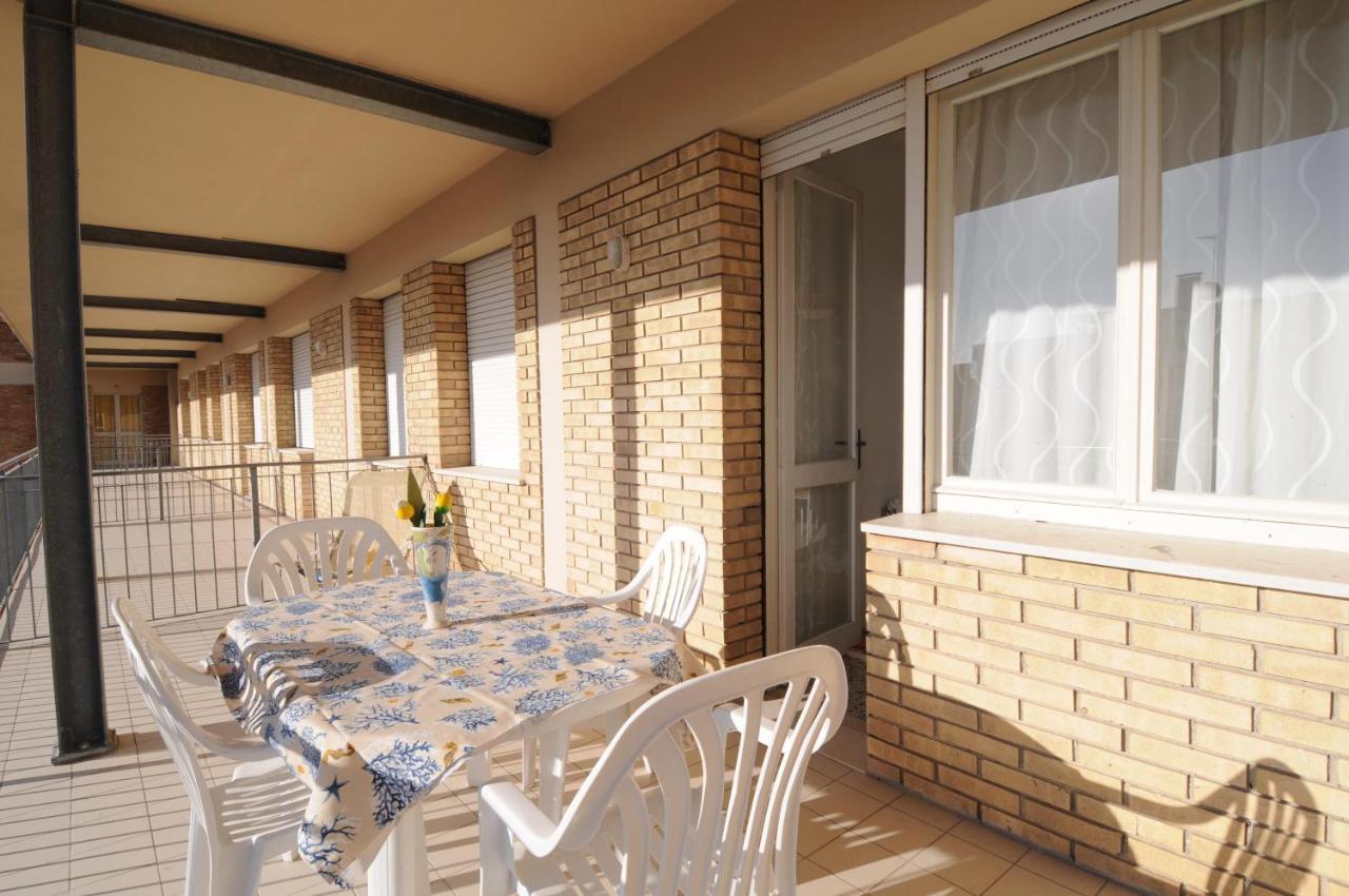 Condominio Res. Palace Bibione Zewnętrze zdjęcie
