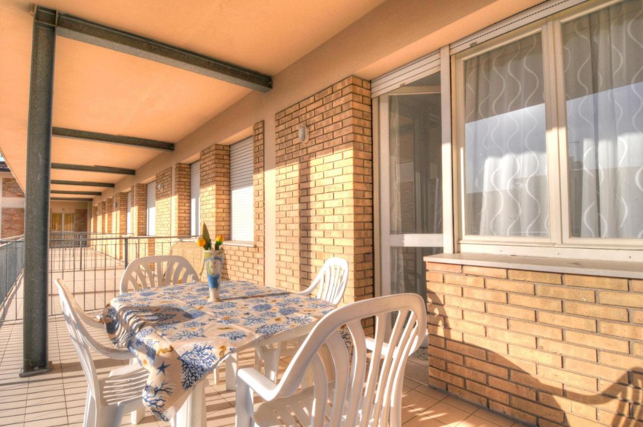 Condominio Res. Palace Bibione Zewnętrze zdjęcie